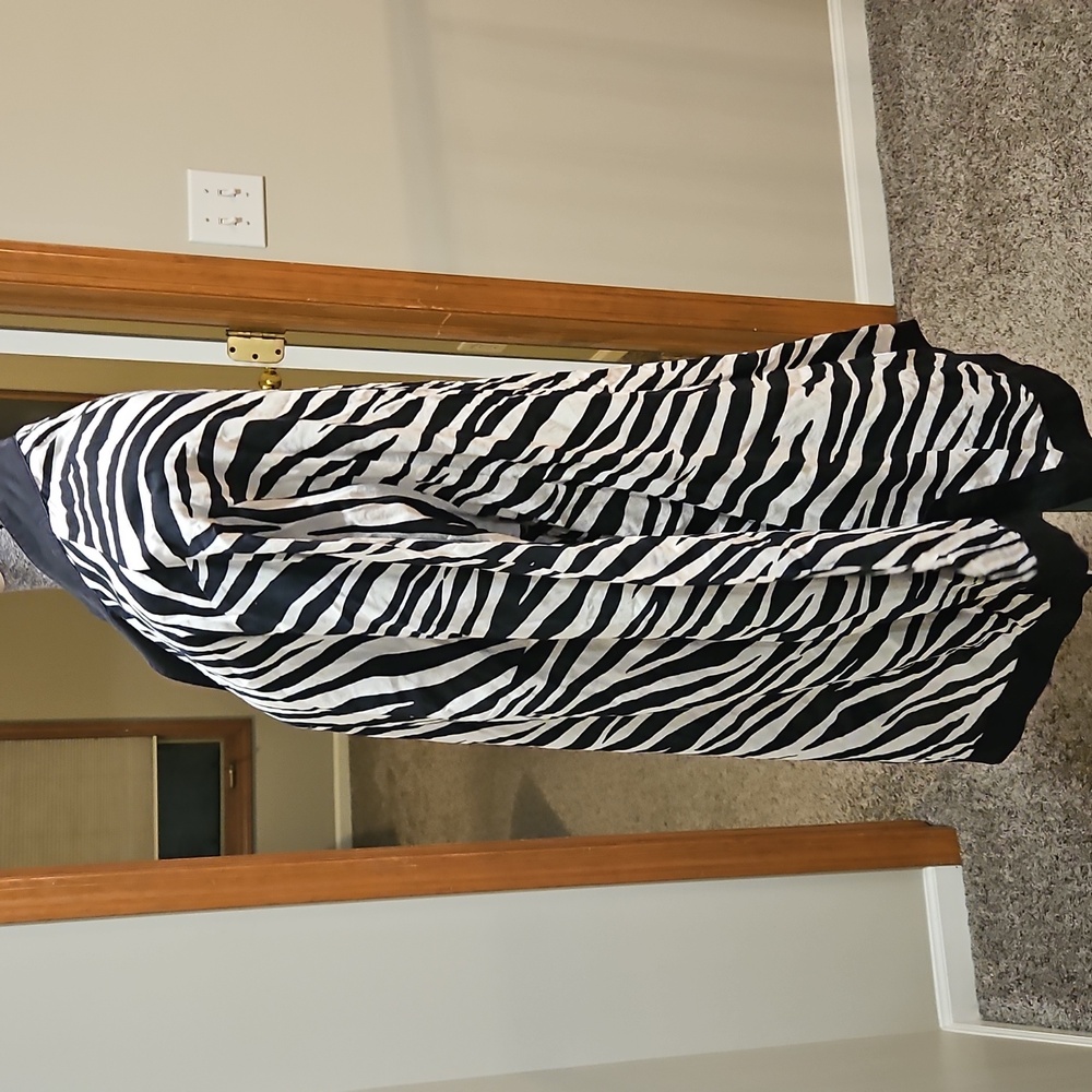Jones New York Zebra Cotton Blouse - Picture 5 of 8